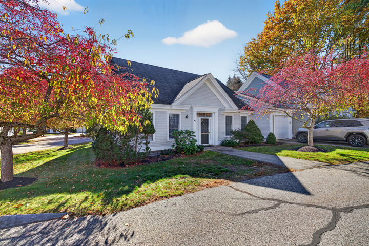Property Photo: 47 Farragut Way 47 ME 04043