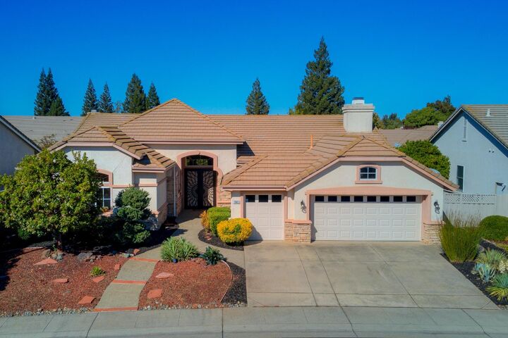 Property Photo: 7045 Windchime Way CA 95747
