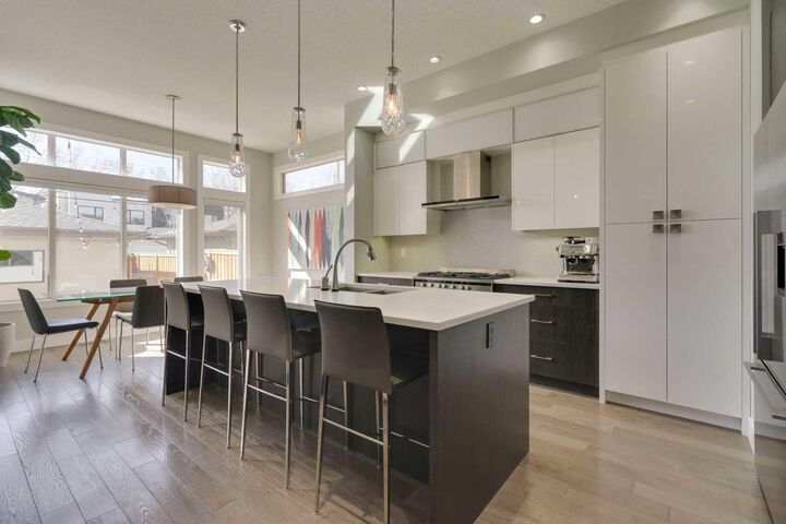 Property Photo: 2341 22 Avenue SW AB T2T 0T1