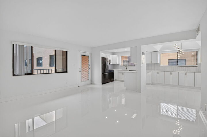 Property Photo:  15216 Lakes Of Delray Boulevard 155  FL 33484 
