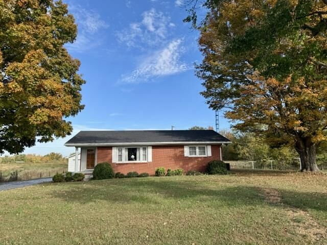 Property Photo:  7206 Smiths Grove Scottsville Road  KY 42171 