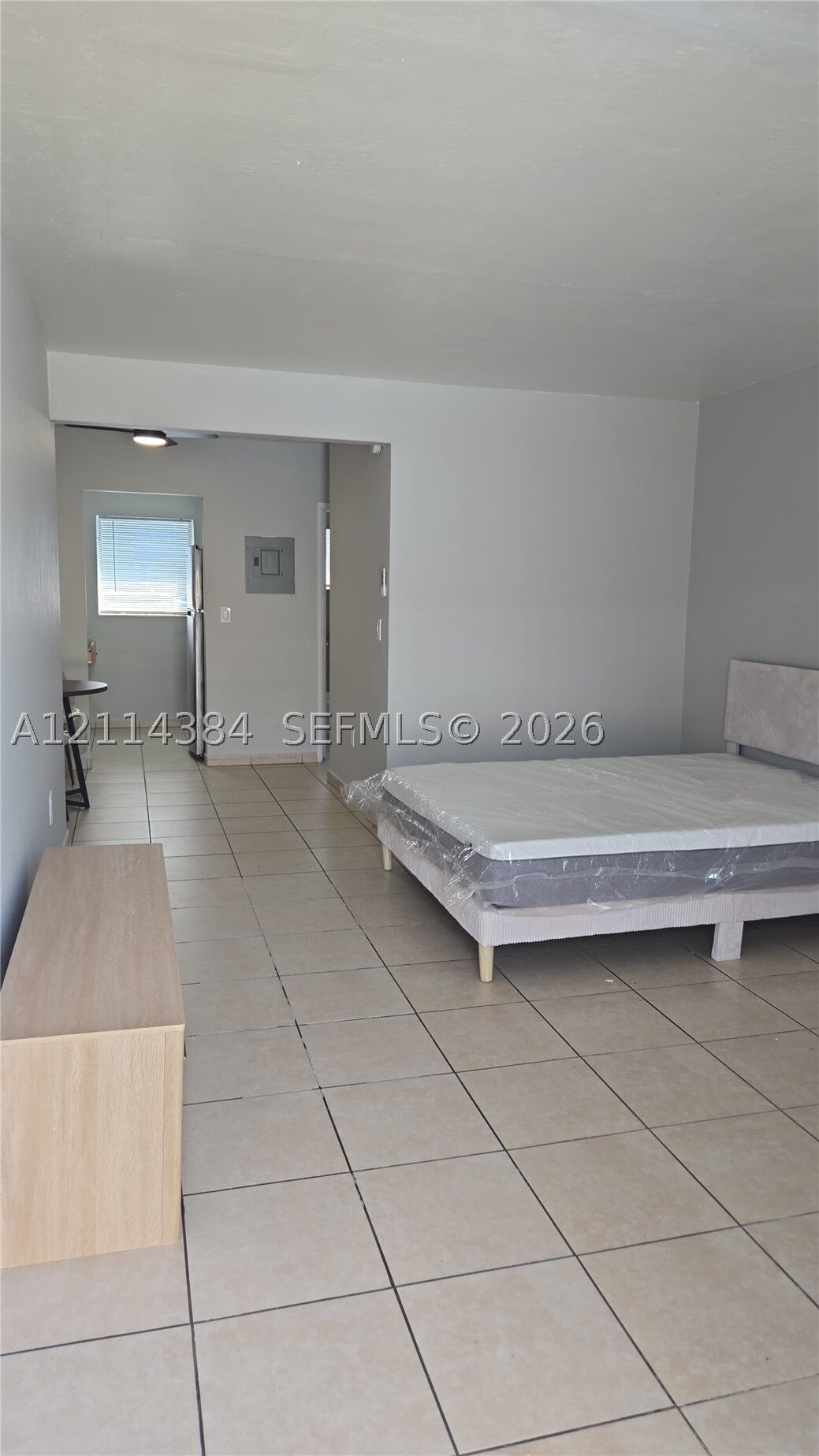 Property Photo:  934 Meridian Ave 15  FL 33139 