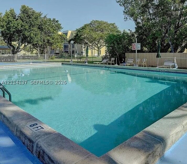 Property Photo:  952 NE 199th St 3N  FL 33179 