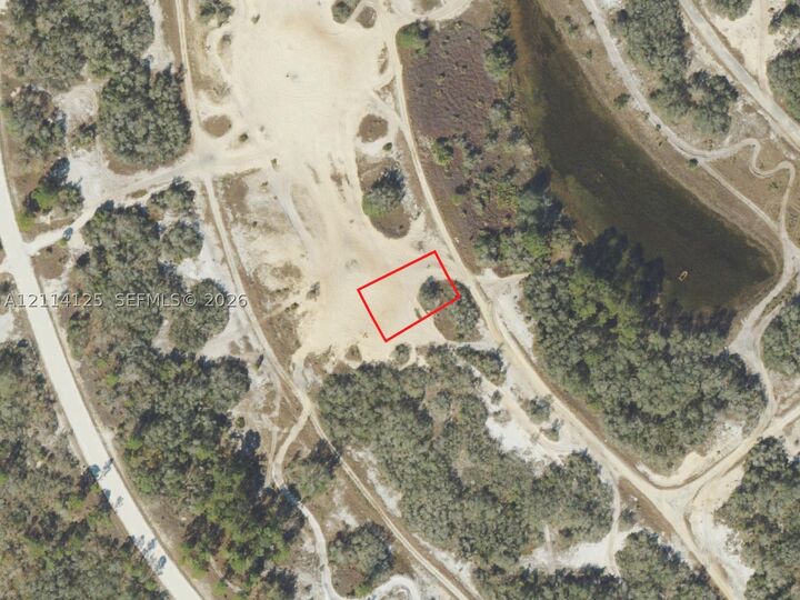 Property Photo:  322 Cinema Dr  FL 33852 