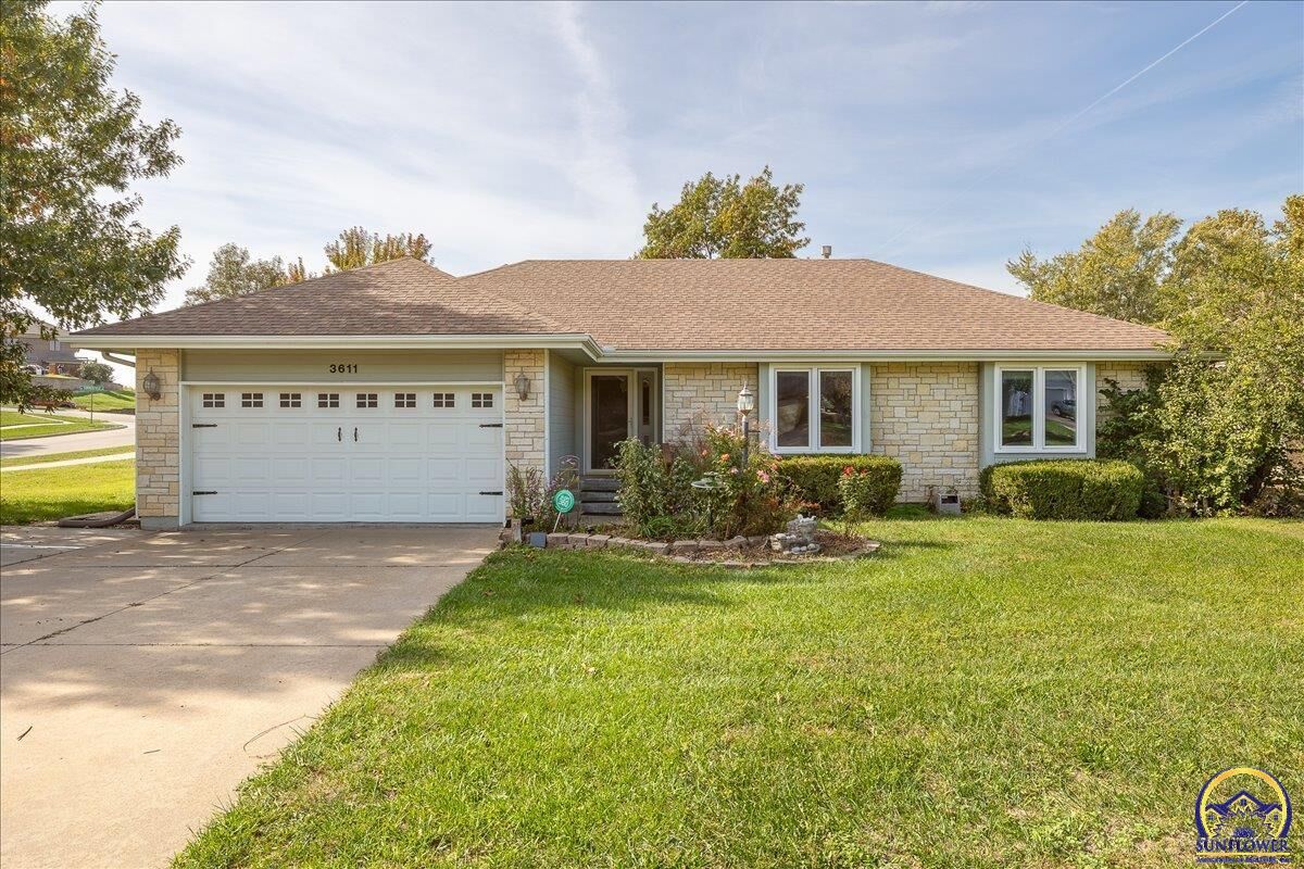 Property Photo:  3611 SW Red Hawk Ct  KS 66614 