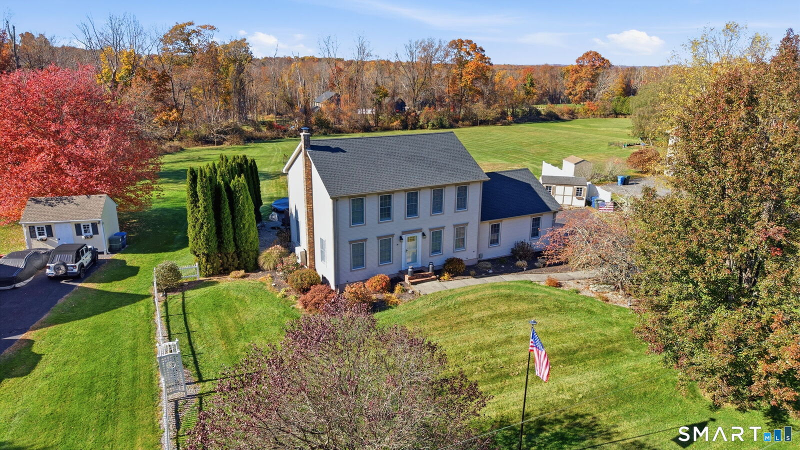 Property Photo:  227 Squaw Rock Road  CT 06354 