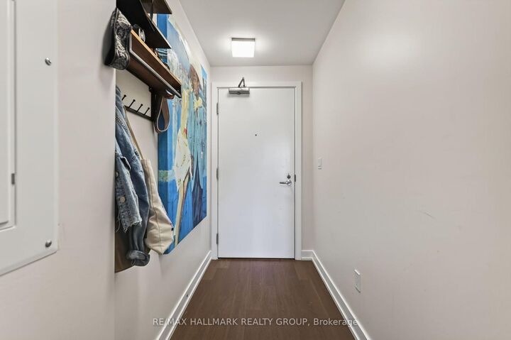 Property Photo:  530 De Mazenod Avenue 403  ON K1S 5W8 