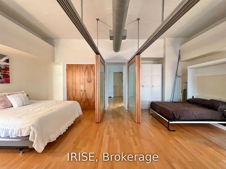 Property Photo:  155 Dalhousie Street W 713  ON M5B 2P7 