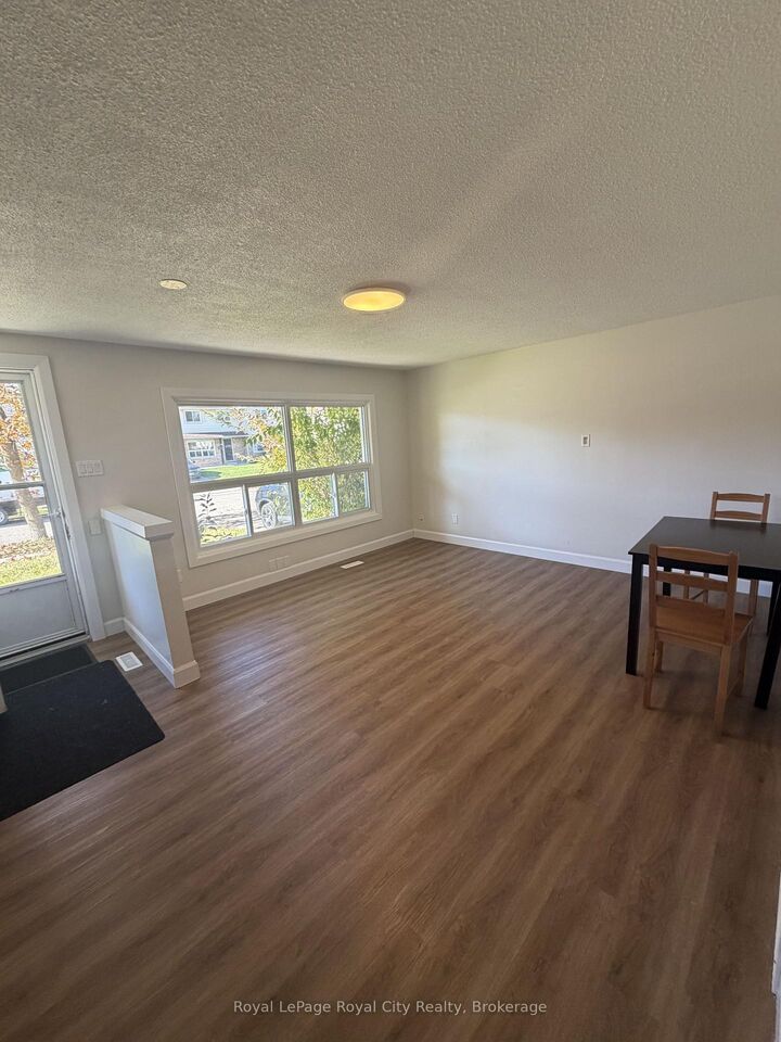 Property Photo: 26A Helene Crescent ON N2L 5E5