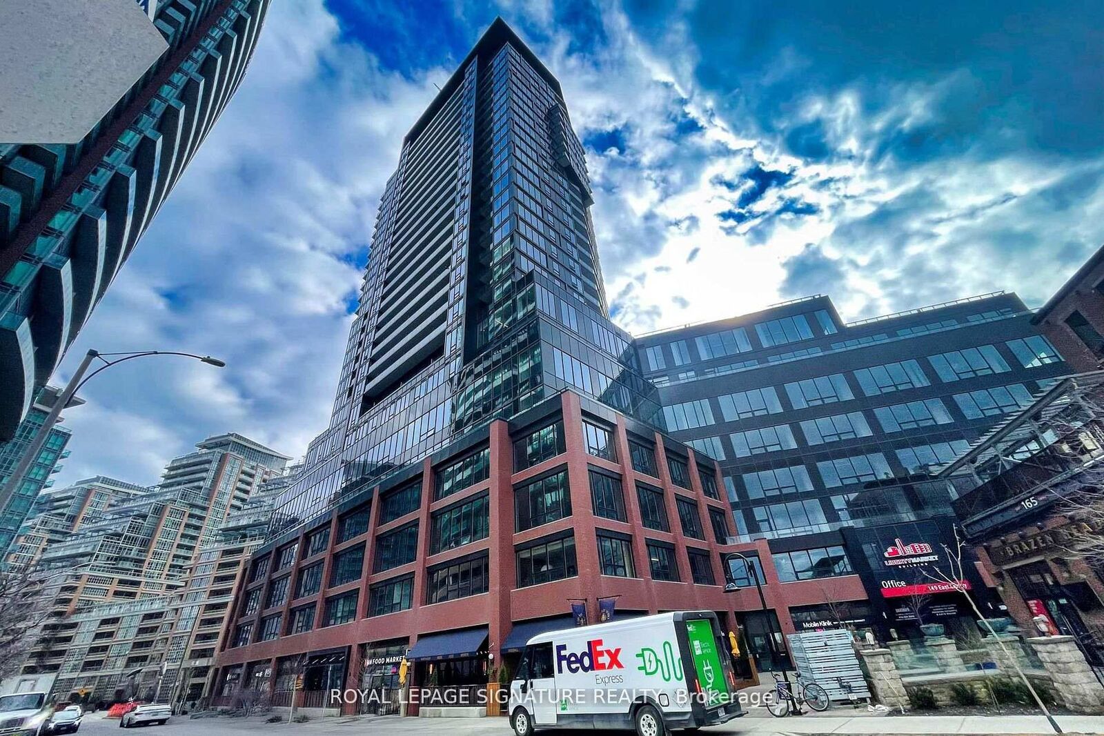 Property Photo:  135 East Liberty Street 907  ON M6K 0G7 