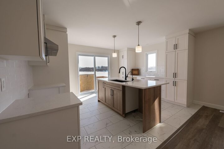 Property Photo:  17 Mayer Street  ON K0A 2M0 
