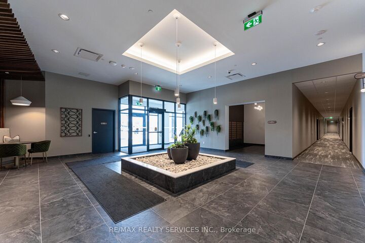 Property Photo:  525 New Dundee Road 402  ON N2P 0K8 