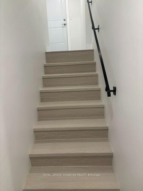Property Photo:  5 Spring Town Road  ON L4L 8G2 