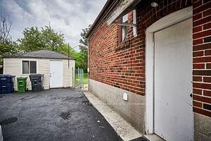 Property Photo:  19 Lynvalley Crescent Bsmt 1  ON M1R 2V1 