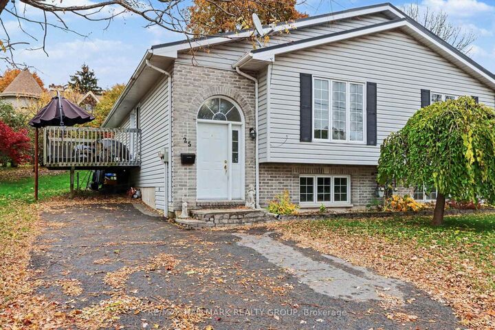 Property Photo:  25 Elmsley Street S  ON K7A 5J4 