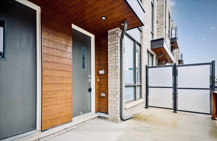 Property Photo:  34 Turtle Island Road 2nd Bedroom  ON M6A 0G2 