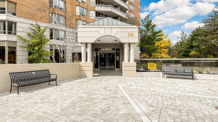Property Photo:  89 Skymark Drive 713  ON M2H 3S6 