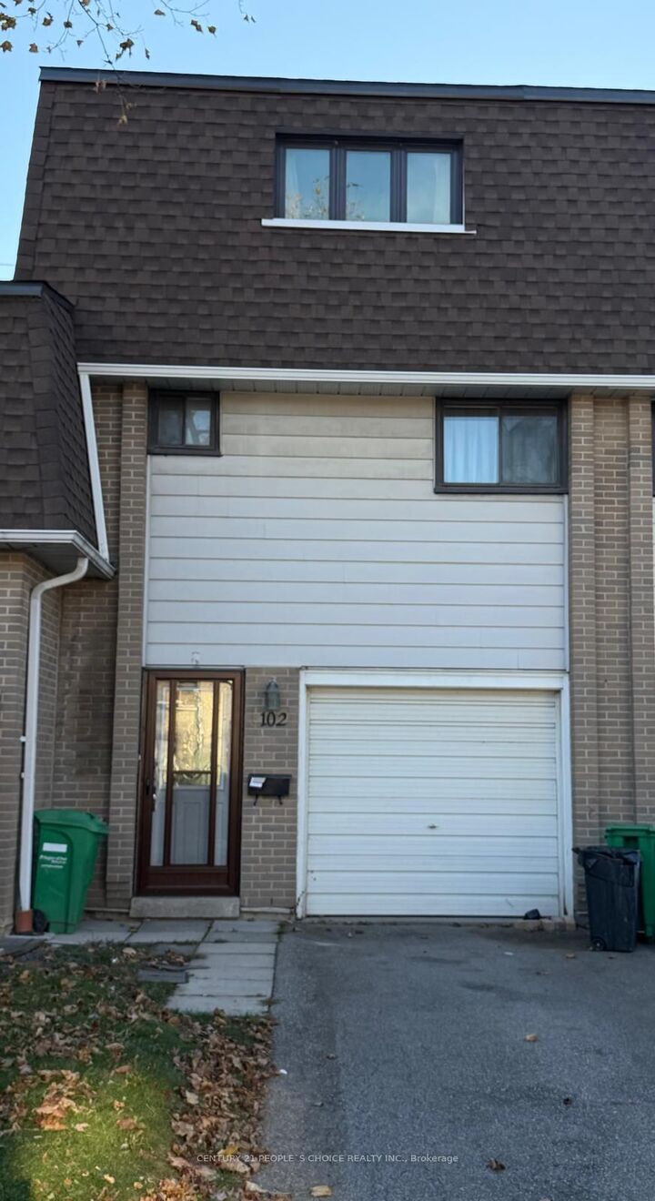 Property Photo: 475 Bramalea Road 102 ON L6T 2X2