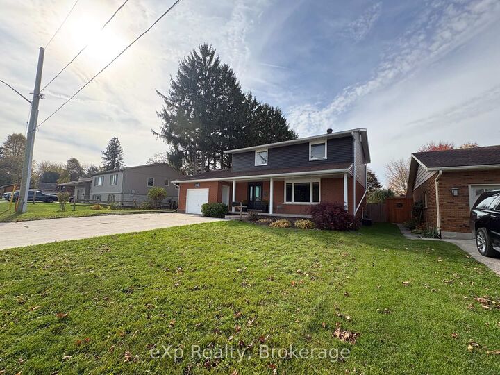 Property Photo:  192 12th Avenue  ON N4N 2S9 