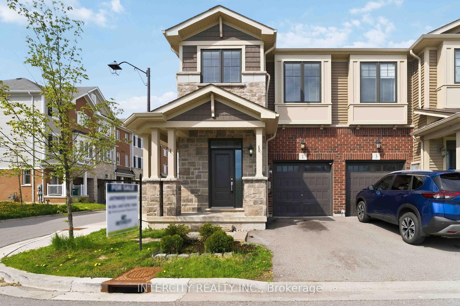 Property Photo:  1 Pelican Lane  ON L8K 0A4 