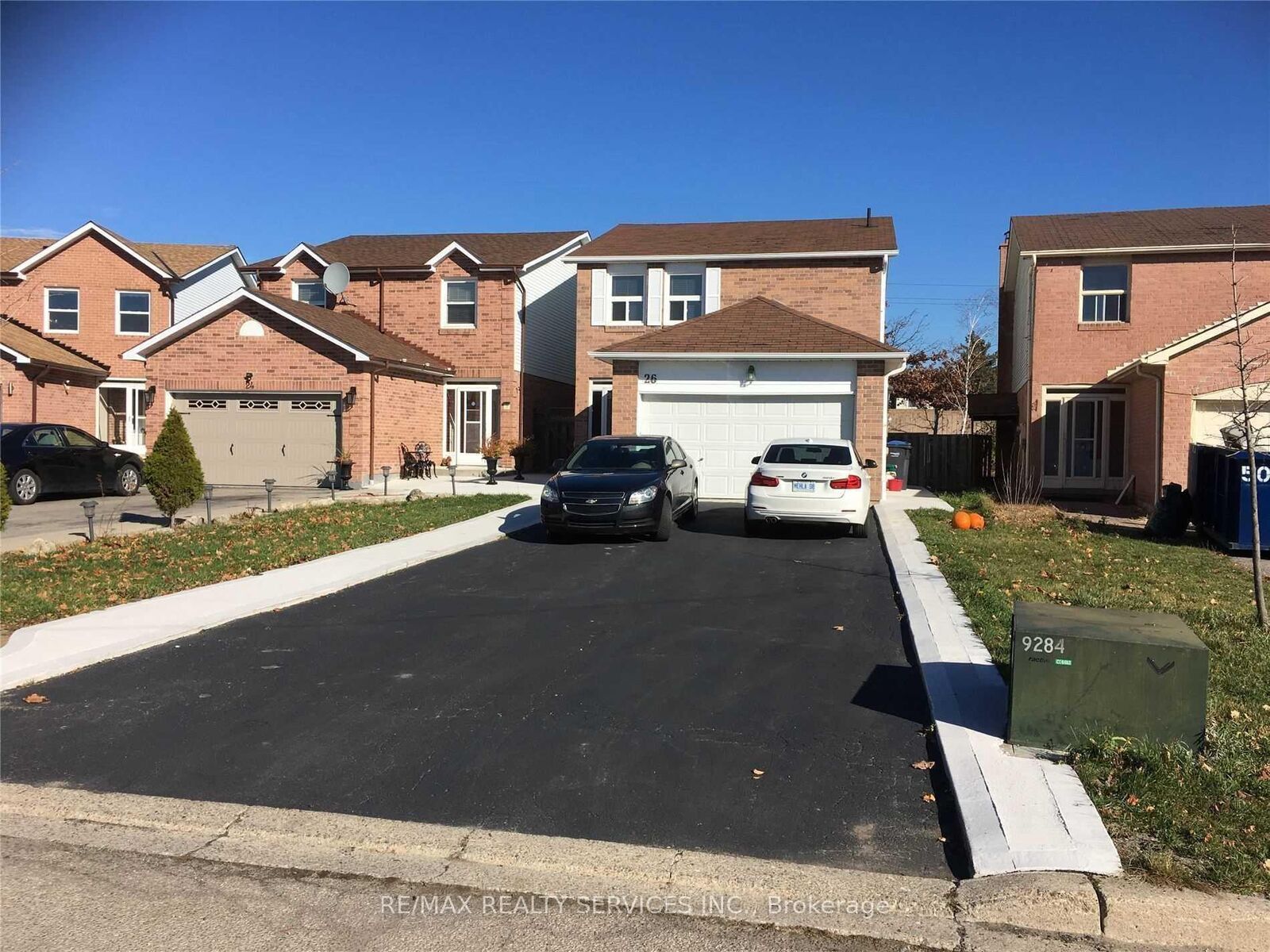 Property Photo:  26 Swennen Drive  ON L6V 4E3 