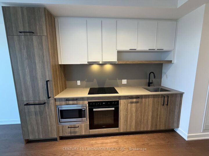 Property Photo:  89 Montclair Avenue 1619  ON M5P 1P5 