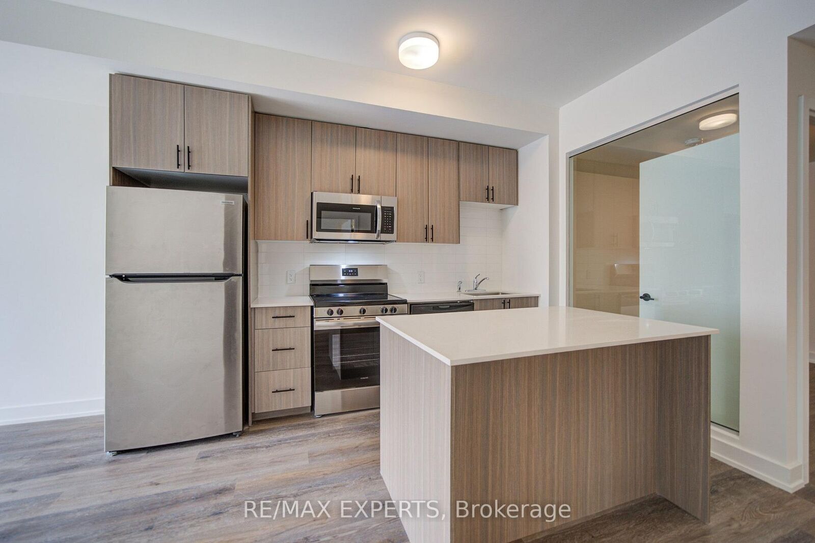 Property Photo:  2475 Old Bronte Road 311  ON L6M 5S7 