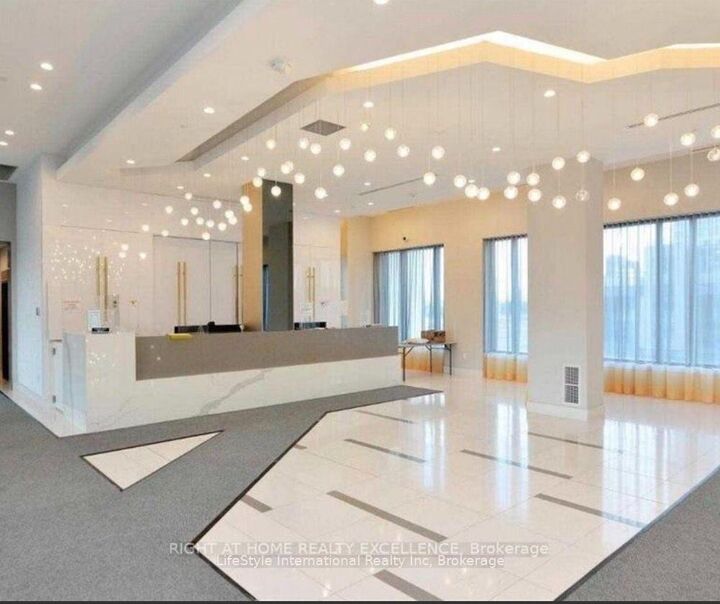 Property Photo:  65 Watergarden Drive 201  ON L5R 0G9 