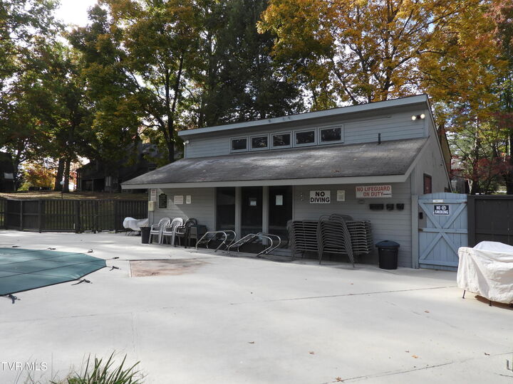 Property Photo:  115 Beechnut Street Apt C5  TN 37601 
