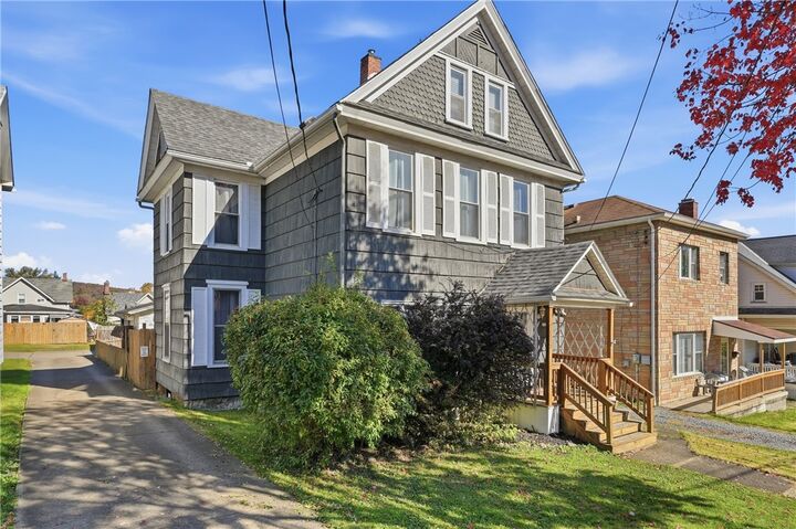 Property Photo:  1432 Chestnut St.  PA 16323 