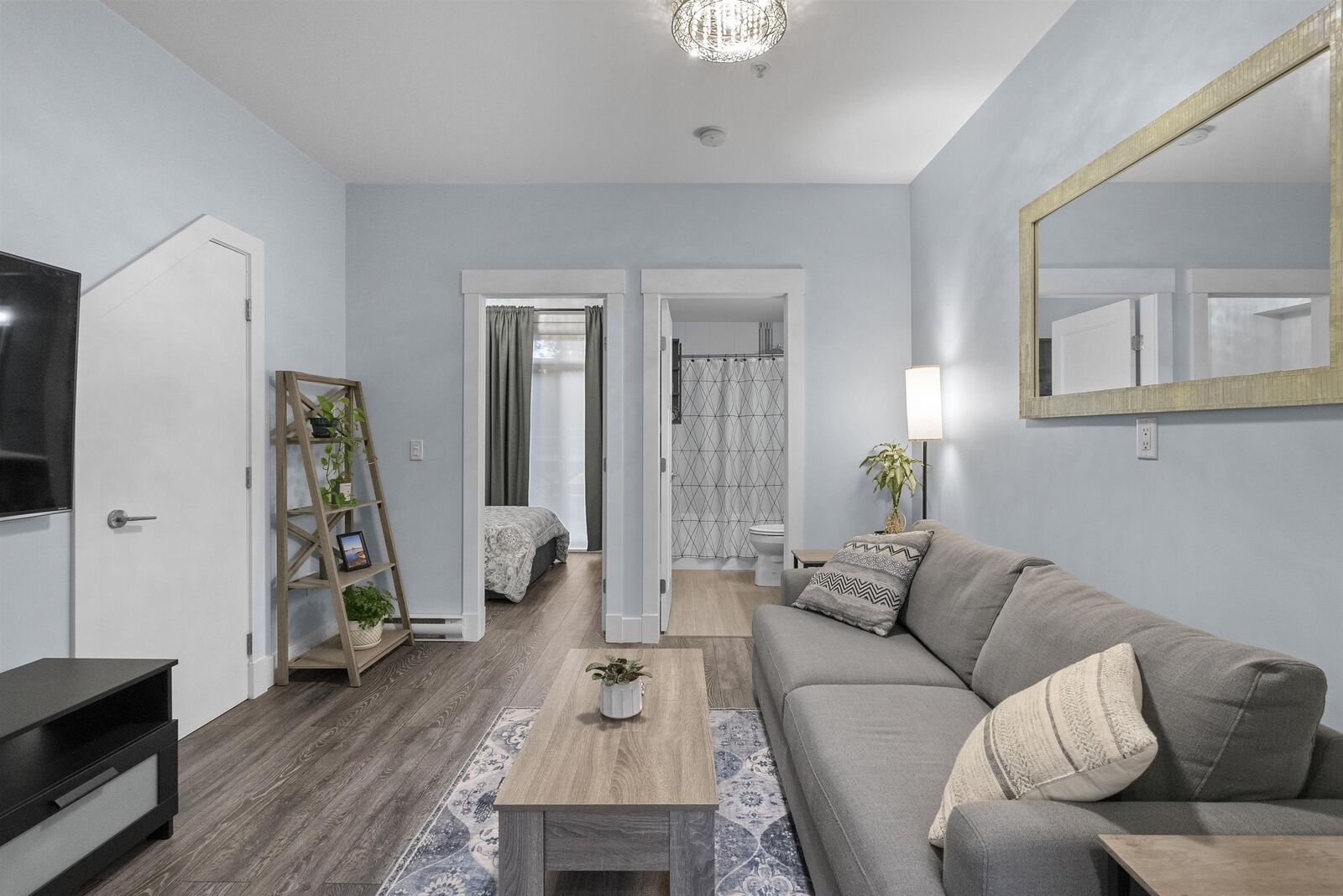 Property Photo:  4808 Linden Drive 109  BC V4K 0B5 