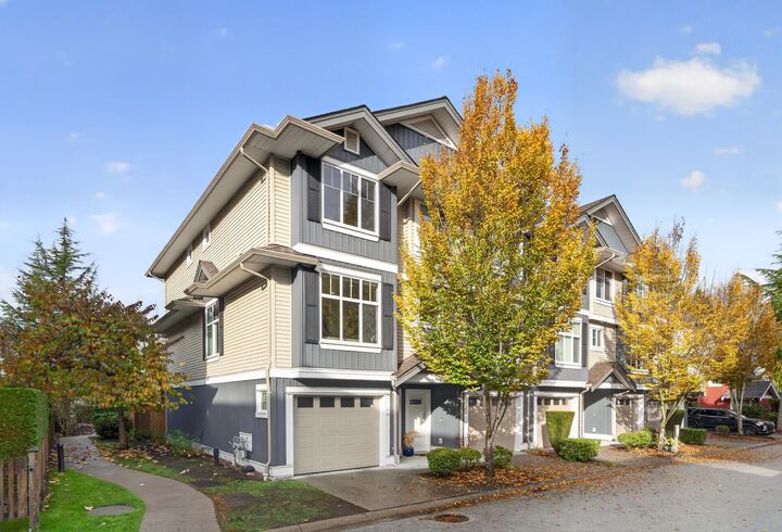 Property Photo: 6956 193 Street 44 BC V4N 6E7