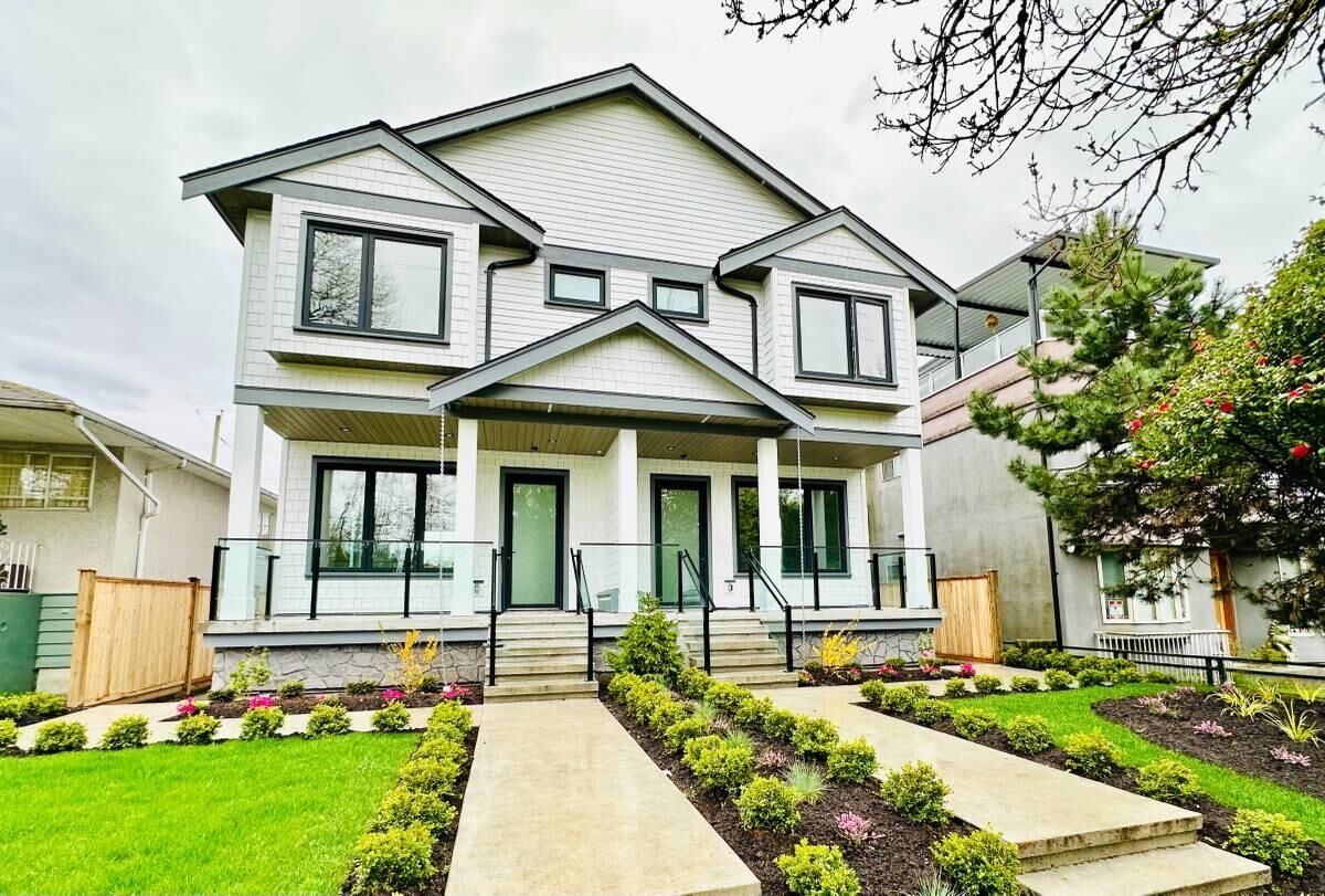 Property Photo:  6866 Ontario Street Bsmt  BC V5X 3B3 