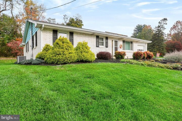 Property Photo:  605 Fishing Creek Road  PA 17070 
