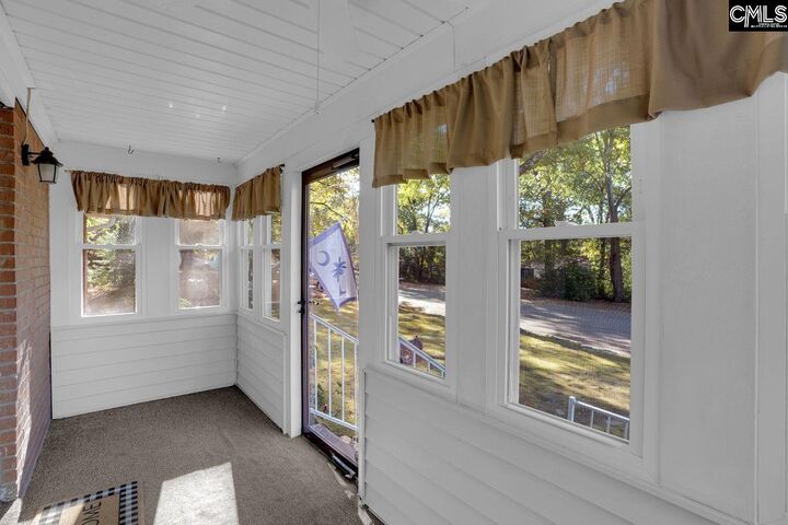 Property Photo:  900 Howard  SC 29205 