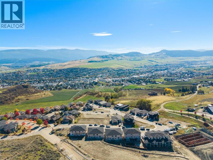 Property Photo:  4233 Horizon Court  BC V1H 1A2 