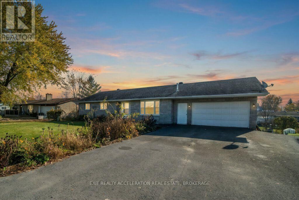 Property Photo:  654 County Rd 1 East  ON K7R 3L2 
