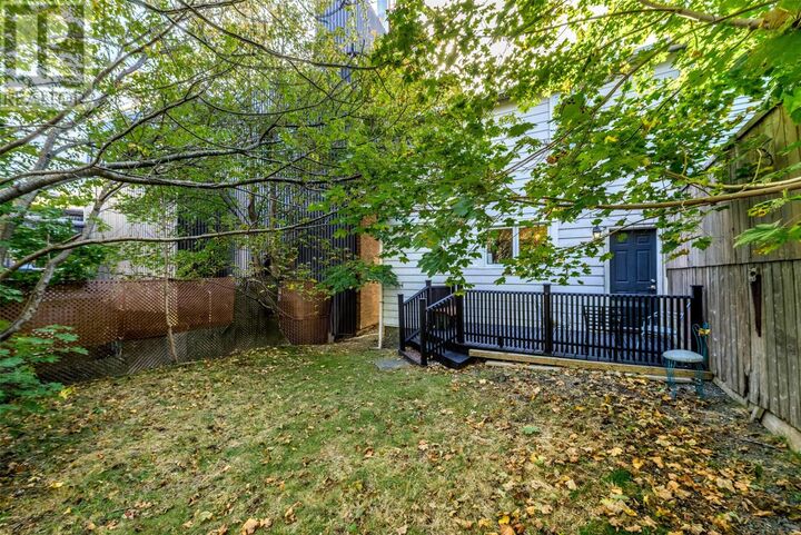 Property Photo:  62 Leslie Street  NL A1E 2V8 