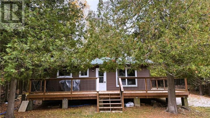 Property Photo:  1114 Bay Estate Road S  ON P0P 1W0 