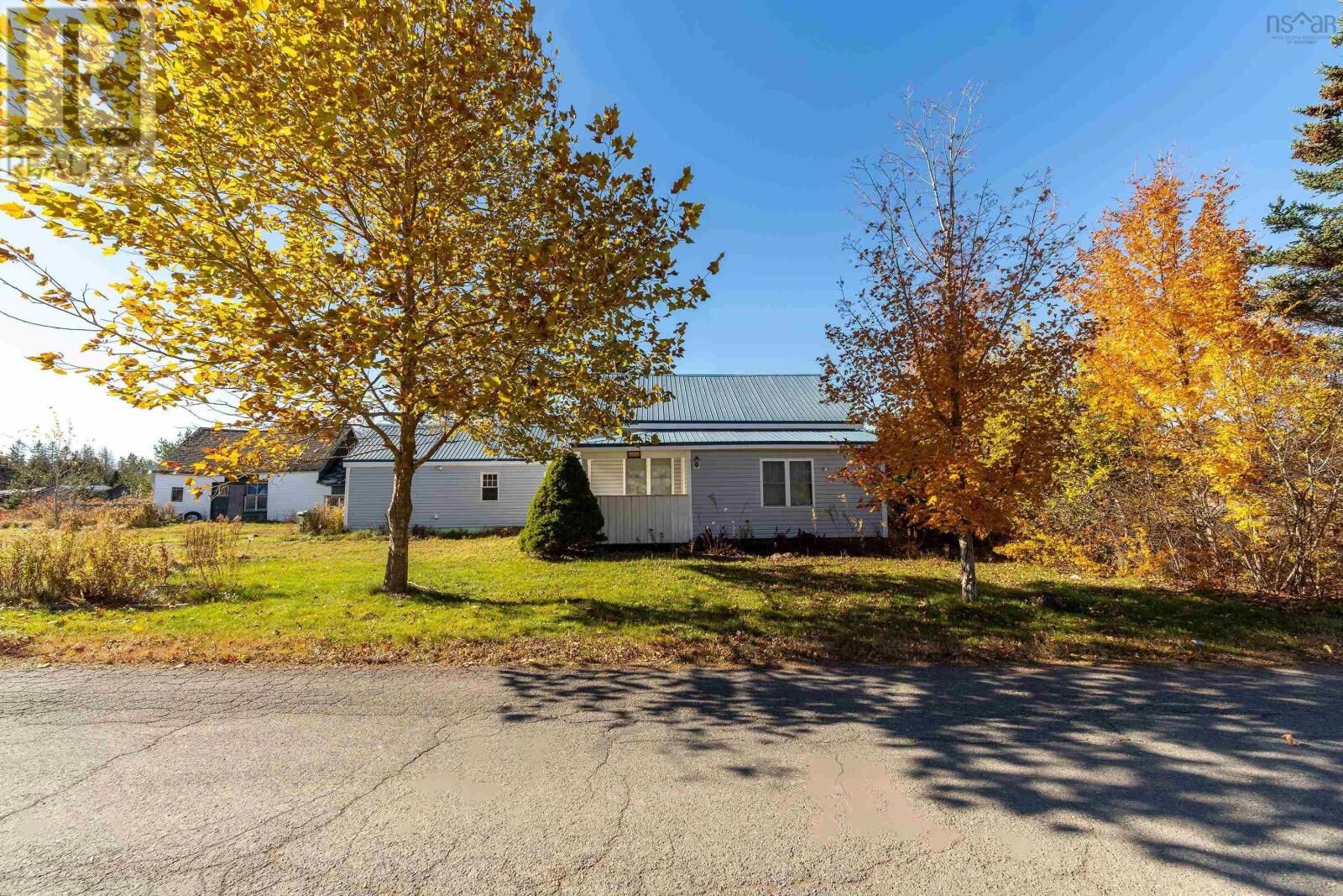 Property Photo: 70 Wharf Road NS B0M 1K0