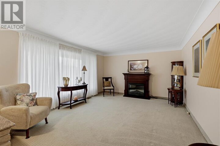 Property Photo:  647 North St  ON P6B 2C1 