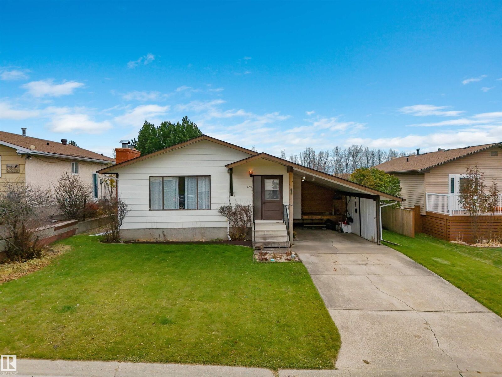 Property Photo:  5223 44 Ave  AB T7A 1L2 