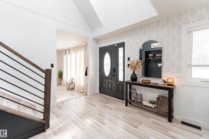 Property Photo:  56019 Rge Road 230 71  AB T0A 1N2 
