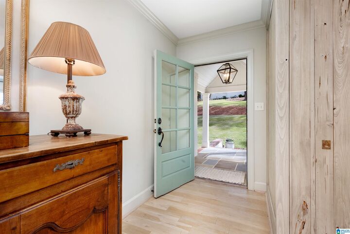 Property Photo: 3920 Glencoe Drive AL 35213