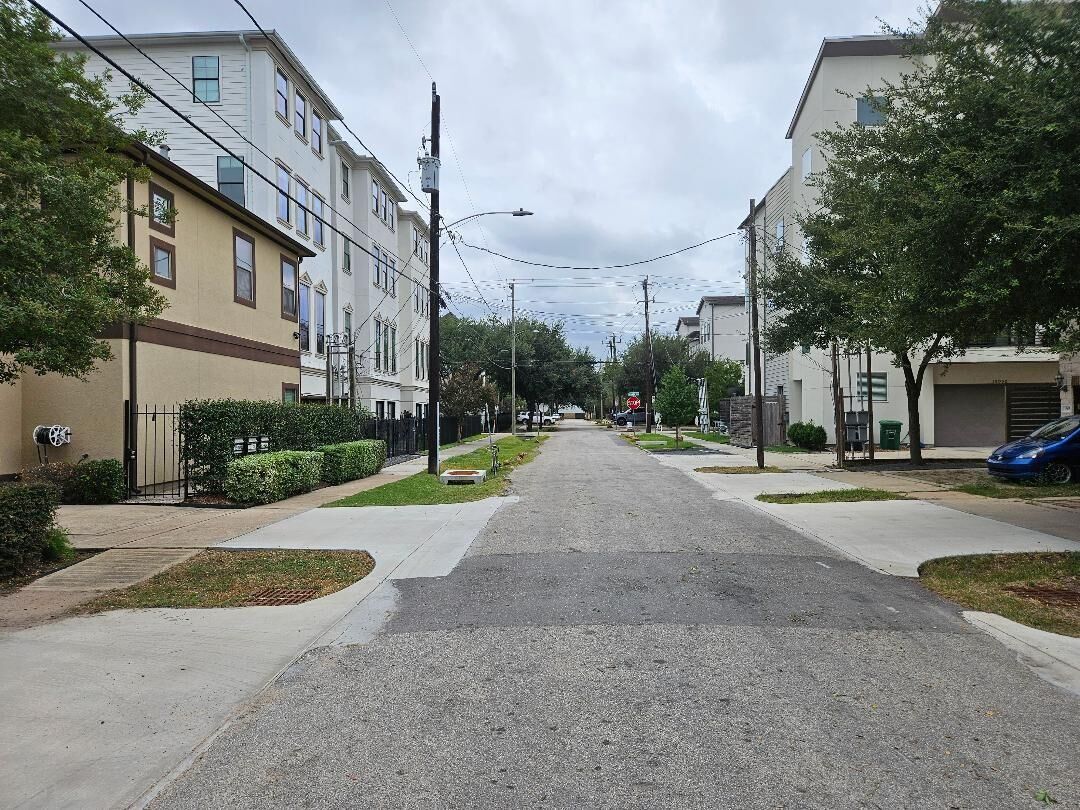 Property Photo: 1514 Knox Street TX 77007
