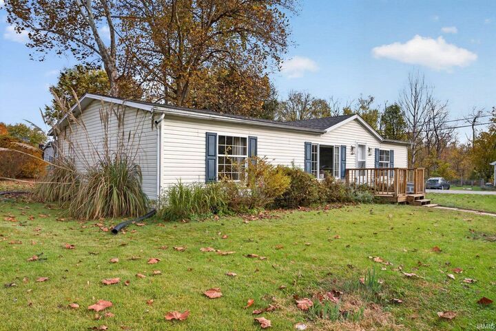 Property Photo:  2312 S Bryan Street  IN 47403 
