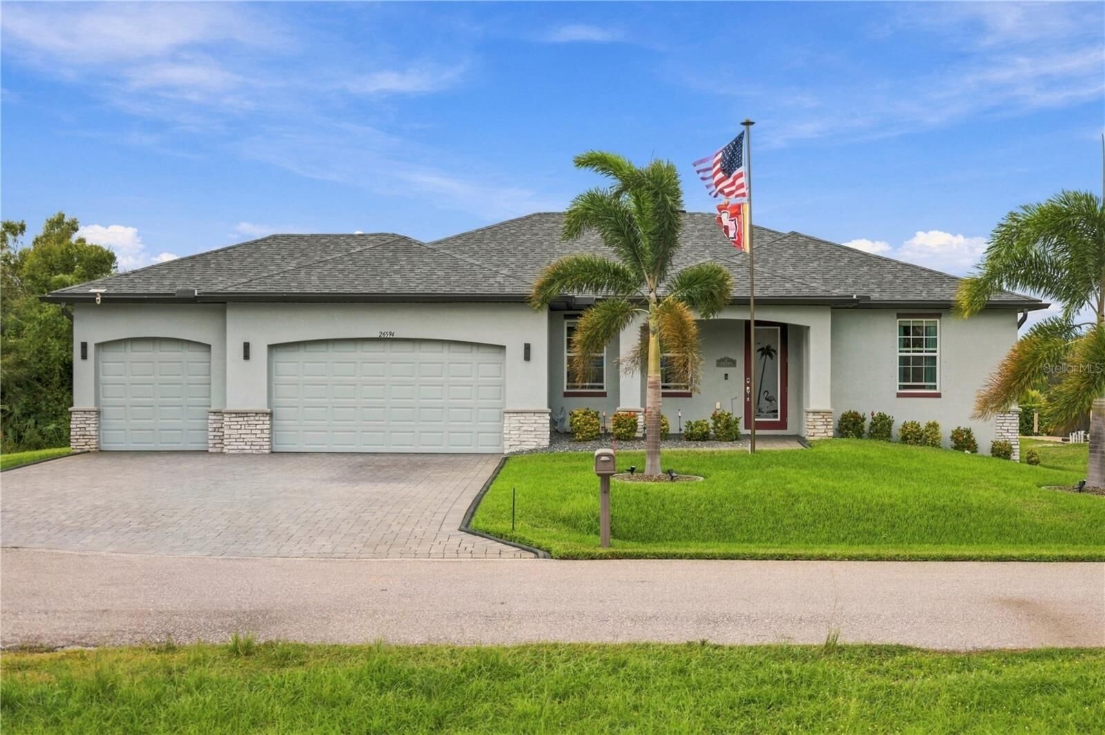 Property Photo:  26594 Barranquilla Avenue  FL 33983 