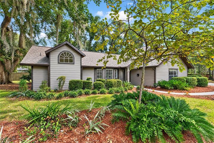 Property Photo:  4143 NW 34th Terrace  FL 32605 