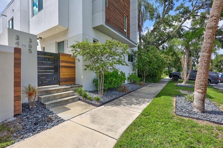 Property Photo:  349 7th Street S  FL 33701 