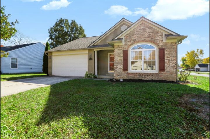 Property Photo:  10689 Ashview Drive  IN 46038 